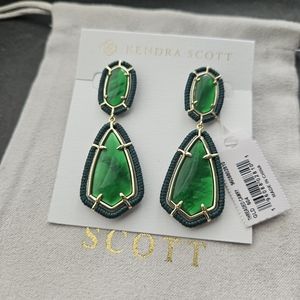Kendra scott earrings